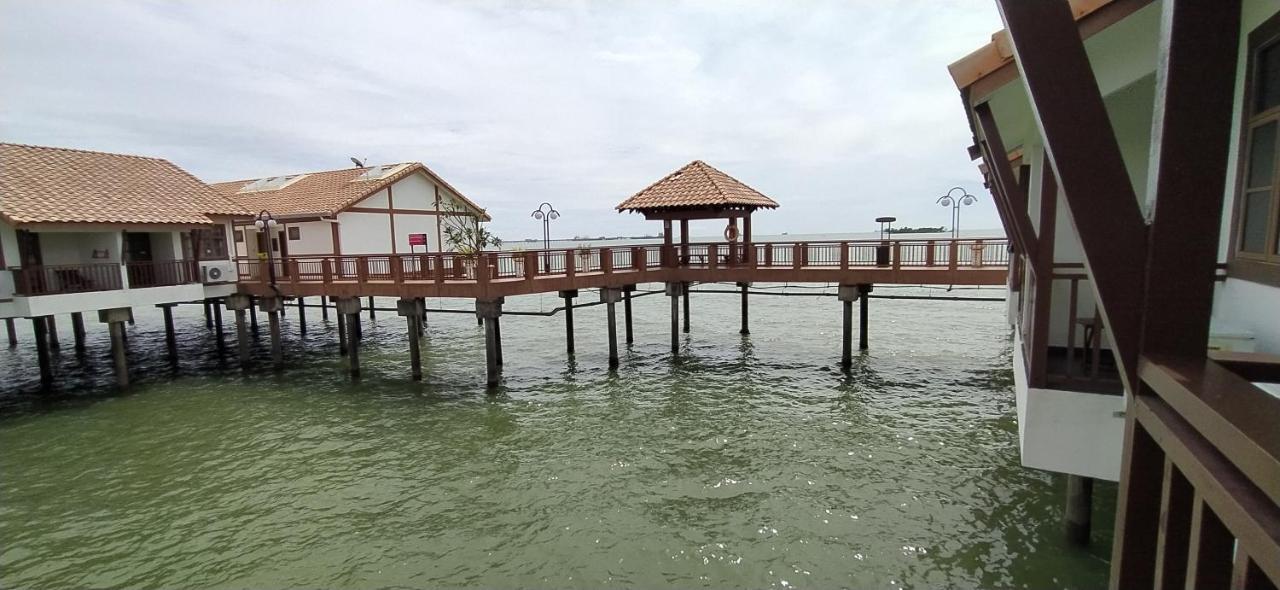 Port Dickson Private Unit Chalet Dış mekan fotoğraf